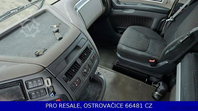 Volume tractor unit DAF XF 480 FT MEGA LD SSC EURO 6 + PARKCLIMA