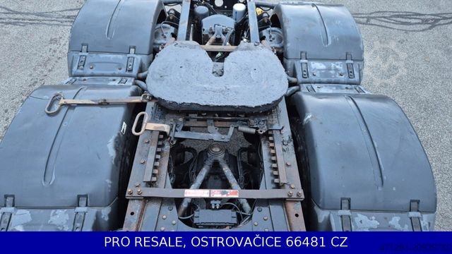 Standard tractor unit MAN TGX 26.480 6X2-2 BLS EURO 6 + INTARDER