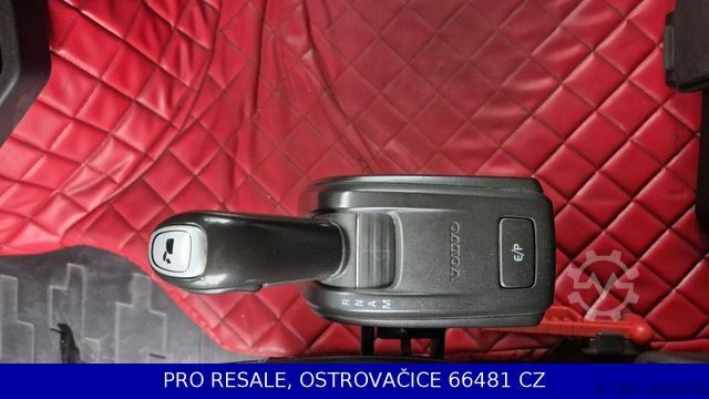 Jumbo truck VOLVO FH 500 GLOBE XL E6 IPARKCOOL + WECON PC-CP-T0111