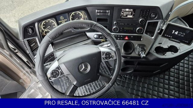 Standard tractor unit MERCEDES-BENZ ACTROS 1845 LS GIGA EURO 6 + XENON + ALCOA