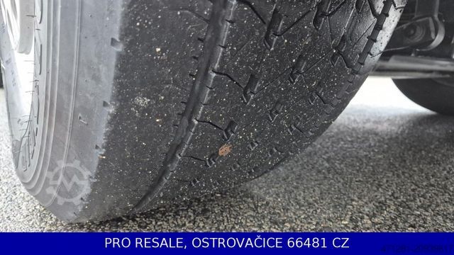 Standard tractor unit MERCEDES-BENZ ACTROS 1845 LS GIGA EURO 6 + XENON + ALCOA