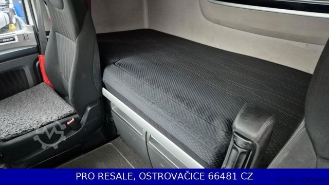 Volume tractor unit DAF XF 480 FT MEGA SSC EURO 6 + PARKCLIMA