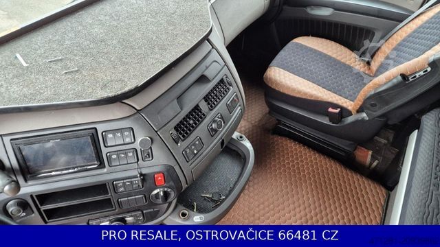 Volume tractor unit DAF XF 480 FT MEGA LD SSC EURO 6 + PARKCLIMA