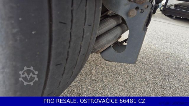 Open semitrailer with tarp SCHWARZMÜLLER SPA 3/E STD + LIFTACHSE