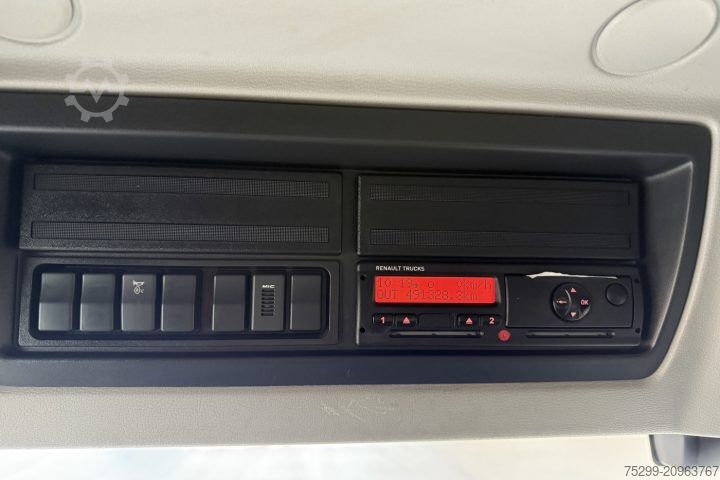 Flatbed truck with tarp Renault D Wide 18.320 4x2 Plane/HB  / Swiss-Vehicle