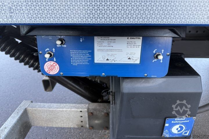 Truck mounted crane Renault D Wide 18.380 4x2 F130A.22 / Swiss-Vehicle