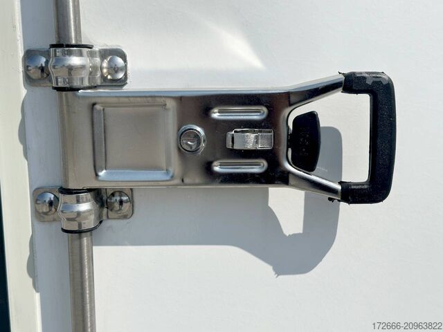 Kofferanhänger Blyss F2730HT SANDWICH 305X150X180CM 2700KG KOFFERANHÄNGER