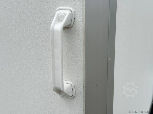 Kofferanhänger Blyss F2030HTD | RAMPE | SEITENTÜR 305X150X180CM 2000KG KOFFERANHÄNGER