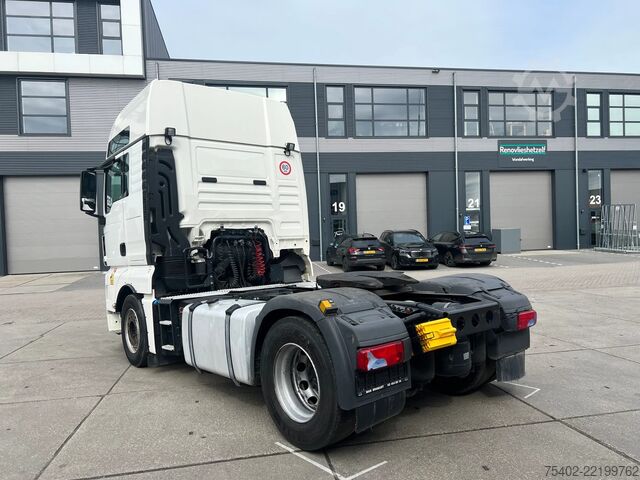 Standard tractor MAN TGX 18.470 / 2x Tank / Retarder / Euro 6