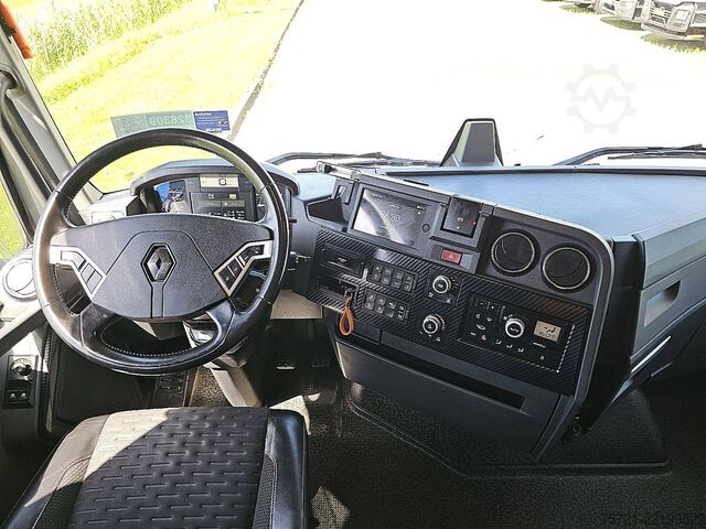 Standard-SZM RENAULT T 520 HIGH