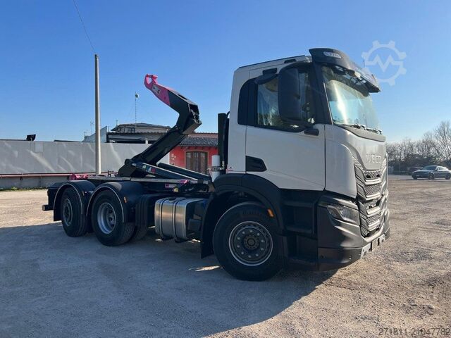 Roll-off tipper truck IVECO IVECO X-WAY AD280X500 NUOVO SCARRABILE