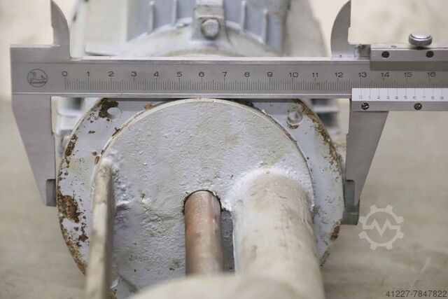 Cooling water pump 0.37 kW unbekannt Eintauchtiefe 240 mm