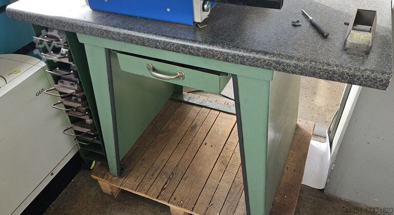 Stanze Schneidemaschine Presse Hoza EMU