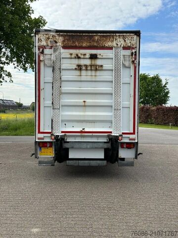 Schiebeplane Mercedes-Benz Atego 1218 bakwagen met laadklep 2000kg!