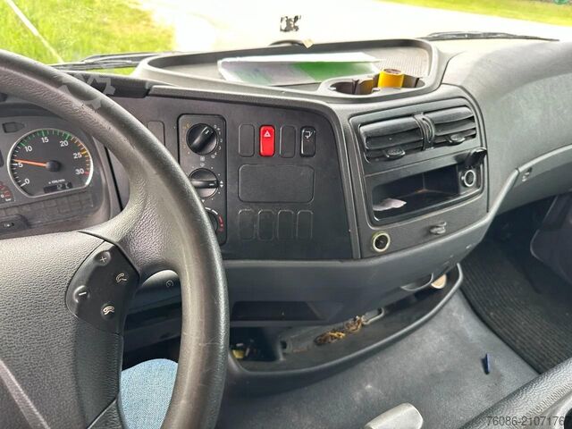 Schiebeplane Mercedes-Benz Atego 1218 bakwagen met laadklep 2000kg!