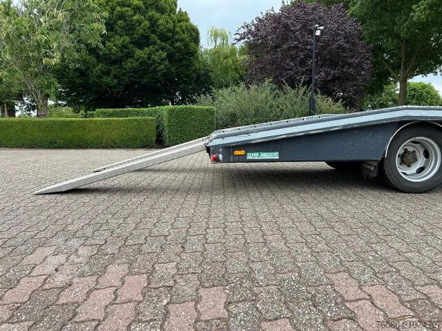 Autotransporter Mitsubishi Canter Oprijer 3c13