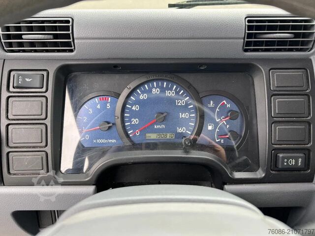 Autotransporter Mitsubishi Canter Oprijer 3c13