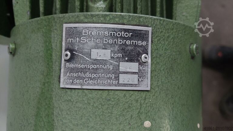 Waagerecht-Räummaschine HENNING RW 4-1000