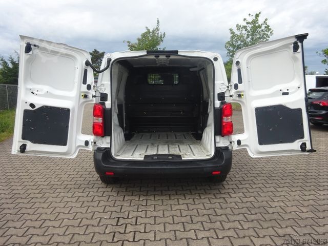 Panel van TOYOTA Proace 95PS Comoact Comfort Klima
