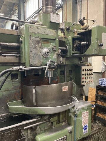 Gear shaping machine Lorenz S8/630