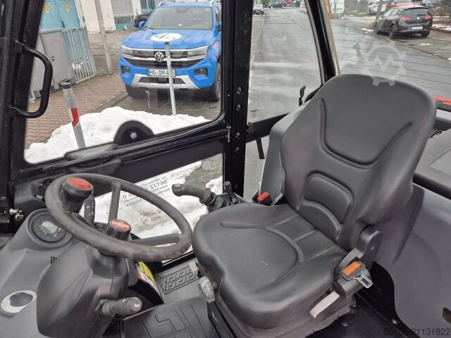 Geländestapler Manitou MC 25-4 ST5B S1