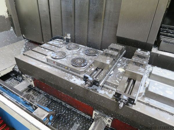 Vertical machining center VICTOR VC-205
