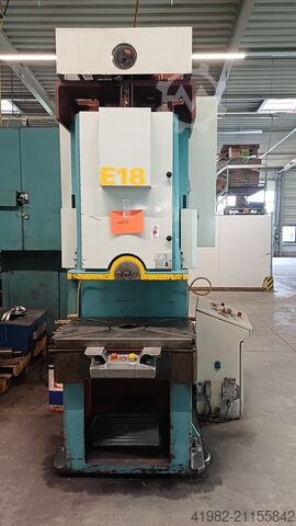 Exzenterpresse ZTS Kosice LEU LEU - M