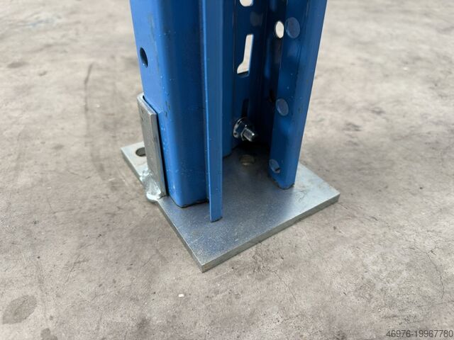 Hochregallager Palettenregal Stow Pal Rack NS Fußplatte für 100 mm Rahmenprofil