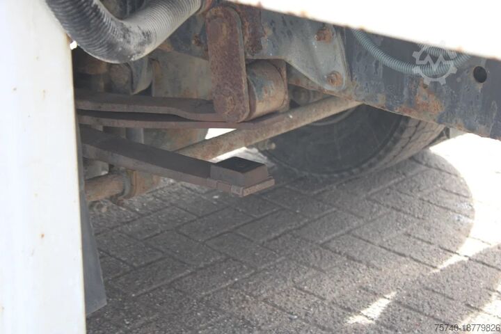 Lifting platform Iveco Eurocargo 120EL18 + COMET + EURO 5