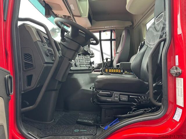 Hook arm system Volvo FM 430 6X2 +  SCHADE/DAMAGE/UNFALL/HAAKARMSYSTE...