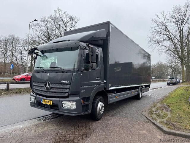 Koffer Mercedes-Benz Atego 1218 Bakwagen Laadklep