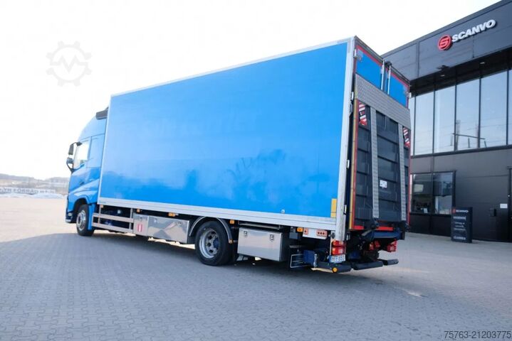 Koffer Volvo FH 13.420 Globetrotter XL 4x2 - Box - Loadlift ...