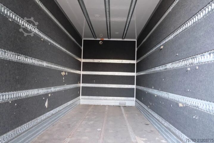 Koffer Volvo FH 13.420 Globetrotter XL 4x2 - Box - Loadlift ...