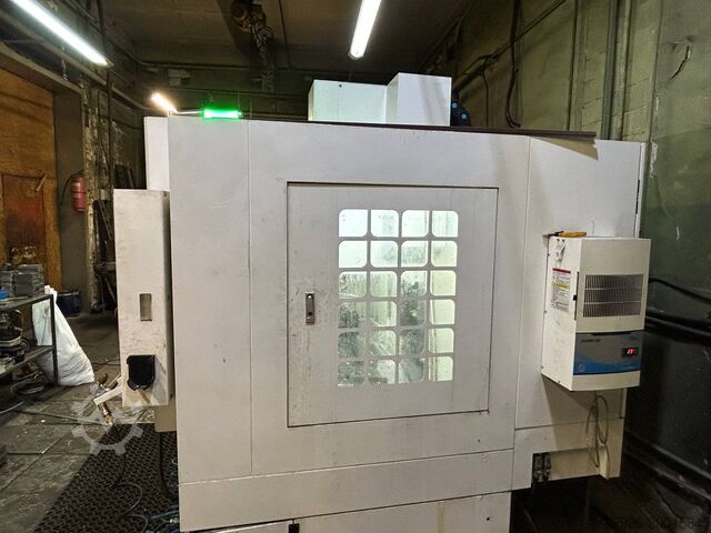Bearbeitungszentrum Vertical machining center VMC 650