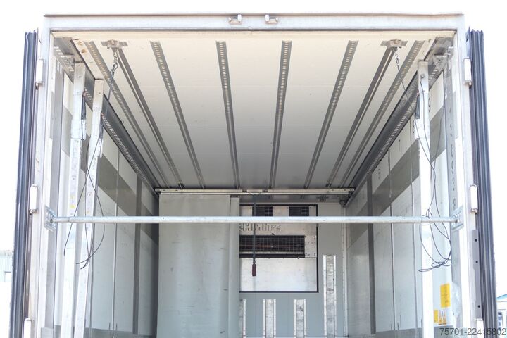 Swap body trailer SCHMITZ CARGOBULL WKO BDF Kühlkoffer Carrier Nur Elektro