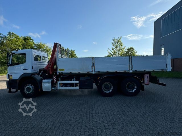 Kipper LKW MERCEDES-BENZ Axor 2633 Kipper mit Kran Fassi F135