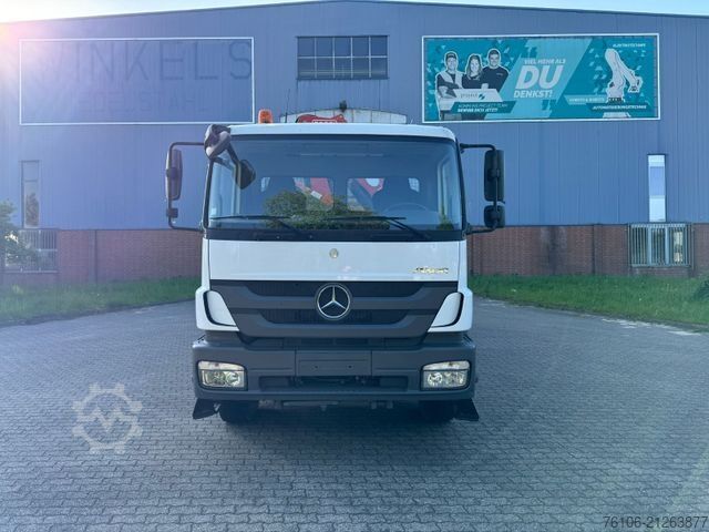 Kipper LKW MERCEDES-BENZ Axor 2633 Kipper mit Kran Fassi F135