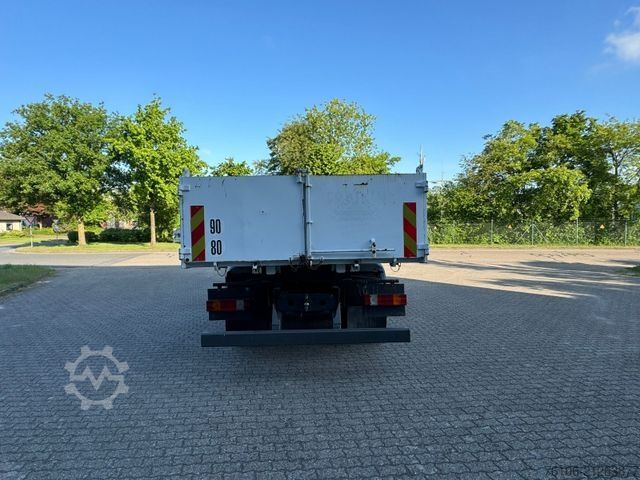 Kipper LKW MERCEDES-BENZ Axor 2633 Kipper mit Kran Fassi F135