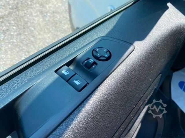 Box wagon high + long FIAT Scudo L3 Aut. Carplay. Navi. Klima. PDC
