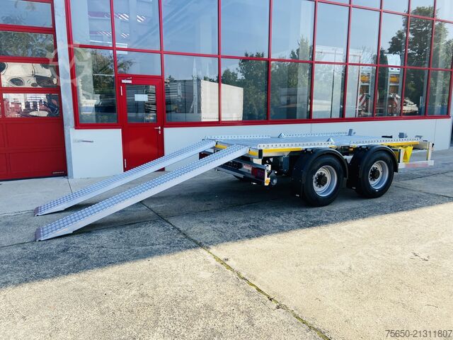 Low loader trailer Möslein TMH 2  14 t Tandem- Absetzmuldenanhänger,geschlossenen BodenNeufahrzeug