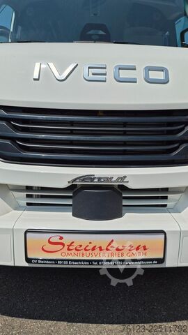 Minibus IVECO 2x Daily 70 Lagerfahrzrug Ferqui Sunrise 2,5 m B