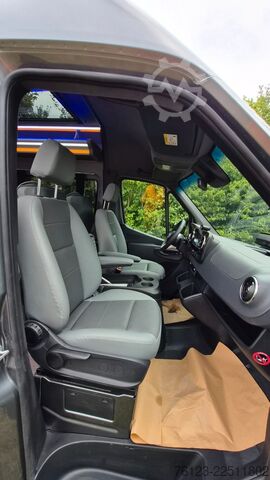 Minibus MERCEDES-BENZ 319 StockSprinter VIP Shuttle 9 SS  Panoramadach