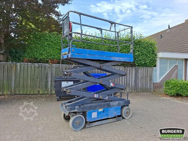 Scissor lift Aichi SV06CNL