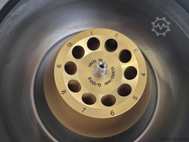 Sigma 2-15 Centrifuge + Accessories Sigma 2-15 Centrifuge 2-15