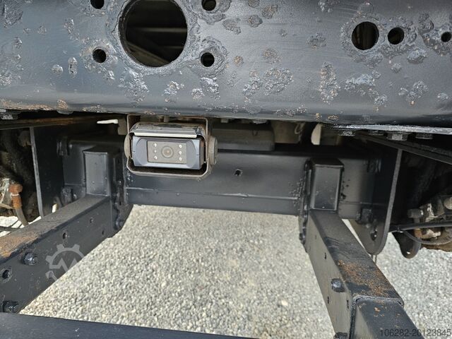 LKW mit Kofferaufbau Volvo FL280 18 Tons Full side Opening Hebebühn