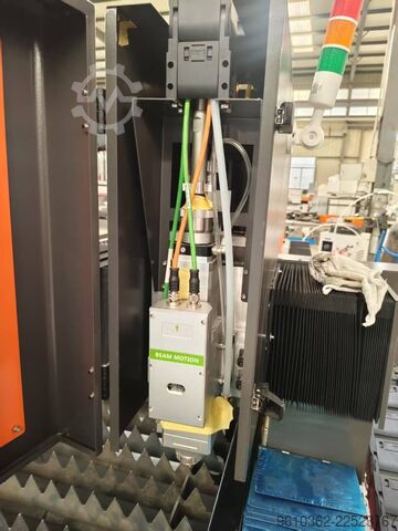 Laser cutting machine JINAN SENKE CNC MACHINE SKL-1530F