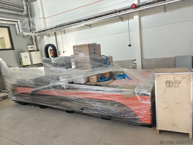 Laser cutting machine JINAN SENKE CNC MACHINE SKL-1530F