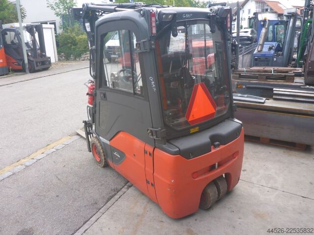 Elektro 3 Rad-Stapler Linde E16L -02