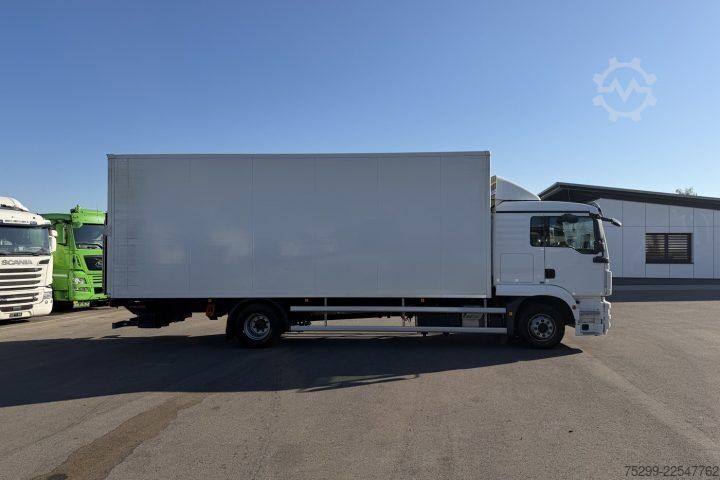Box truck MAN TGM 15.290 4x2 Koffer/HB / Swiss-Vehicle