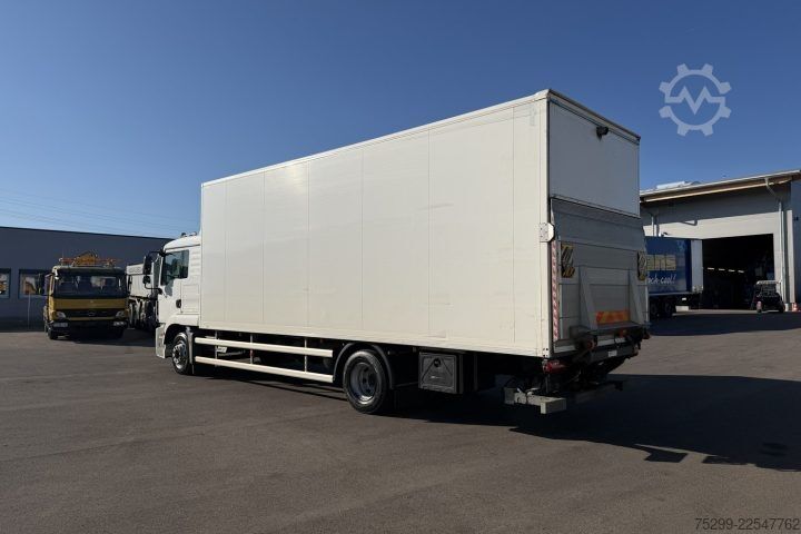 Box truck MAN TGM 15.290 4x2 Koffer/HB / Swiss-Vehicle
